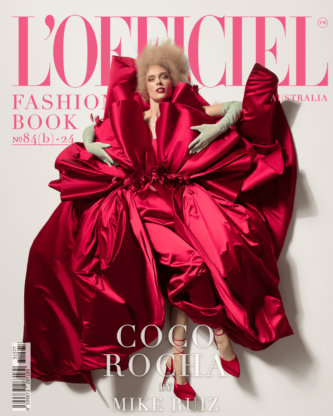 L'Officiel Australia October 2024 - Christina Caruso