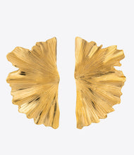 Load image into Gallery viewer, Ginkgo Leaf Earring
