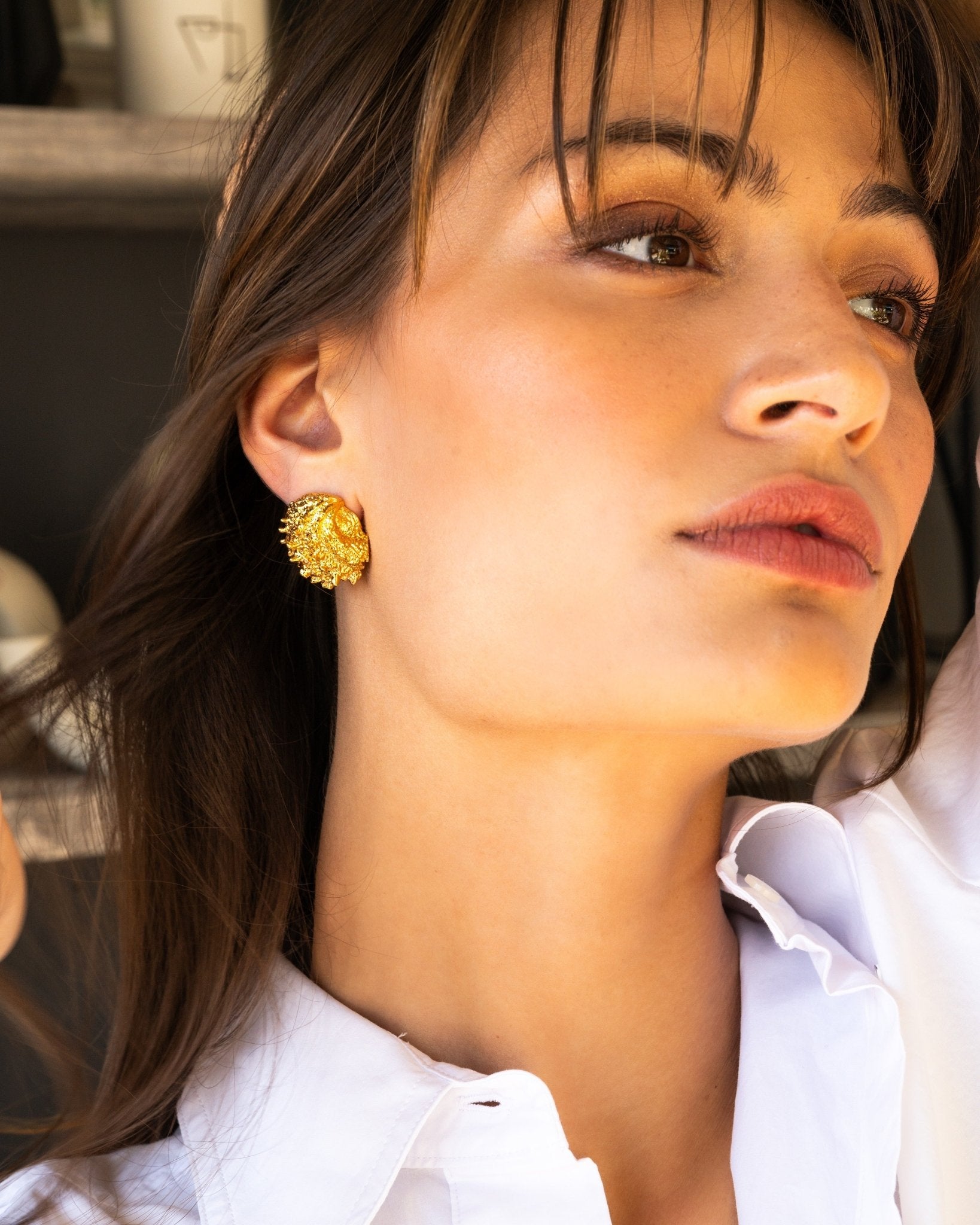 Small Shell Earring Rhodium - silver colorway - Christina Caruso