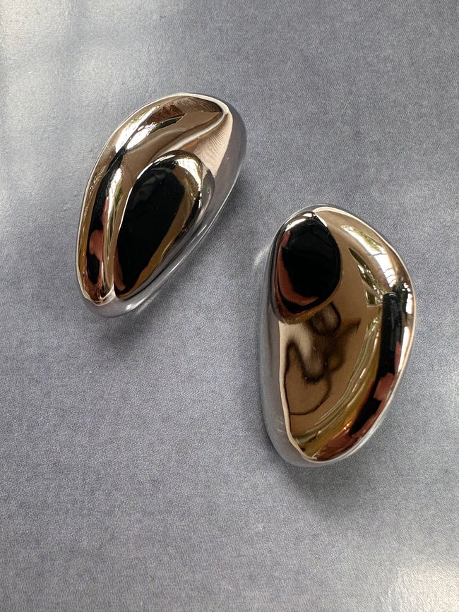 Small Oval Earring 